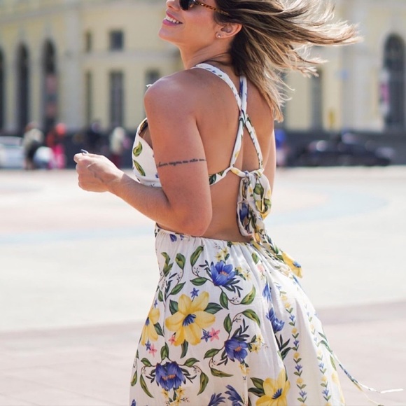 SOLD - FARM Rio Flower Dress Size M - Picture 4 of 10